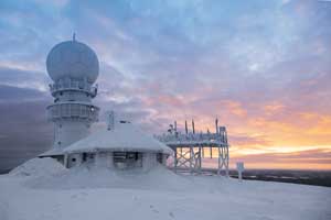W Polsce istnieją 63 stacje meteorologiczne, rozmieszczone w całym kraju Stacje meteorologiczne w Polsce