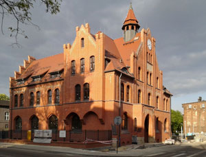 Świętochłowice to małe miasto, które charakteryzuje się bardzo dużą gęstością zaludnienia i znanym w całym kraju Muzeum Powstań Śląskich Muzeum w Świętochłowicach