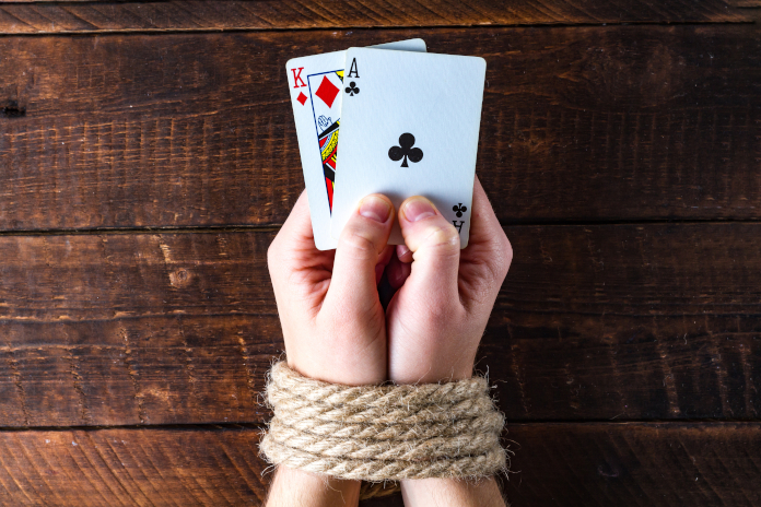 Uzależnienie od hazardu – jakie są objawy i etapy? Jak i gdzie się leczyć?