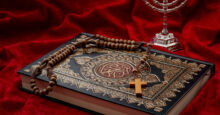 Kalendarz trzech religii – niezwykły kalendarz na 2021 r.