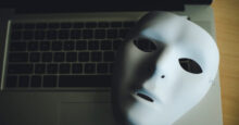 Świąteczne poranki teatralne dla dzieci, popołudnia – dla dorosłych. Online