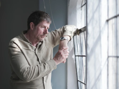 Pytania testu BDI dotyczą różnych objawów depresji, np. smutku i apatii Depresja - objawy, smutek i apatia